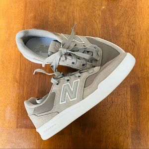 New Balance 300 Sneakers